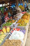 Thajsko - Koh Yao Noi - stánek s ovocem